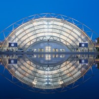 Glashalle bei Nacht - Leipziger Messe  Glashalle bei Nacht - Leipziger Messe