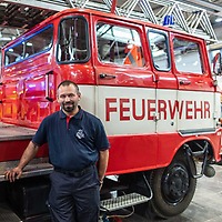 modell-hobby-spiel: Feuerwehr-Sonderschau "Brandheißes Hobby"