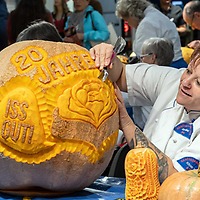 Die Gruppe "FoodArt" feierte 20 Jahre Kooperation mit der ISS GUT!