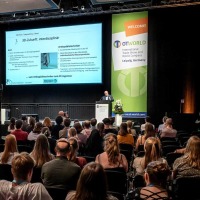 OTWorld Kongressbühne mit Publikum